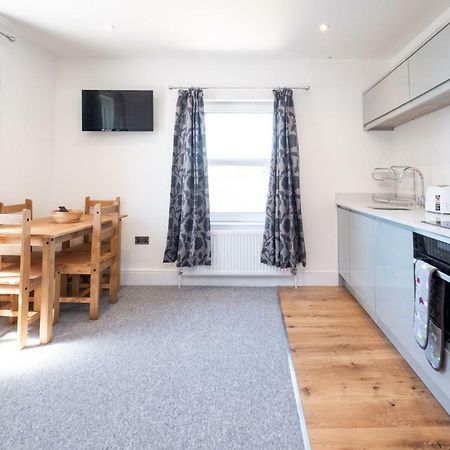 Rowan - Three Tuns Apartments , Wickham Market - By Aldeburgh Coastal Cottages Pettistree ภายนอก รูปภาพ
